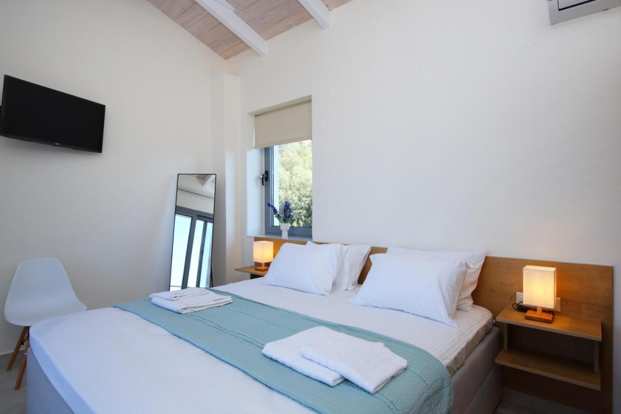 Tsakmakis Villas Luxury- Panoramic Sea View - Lefkada Tsoukaladhes Bagian luar foto