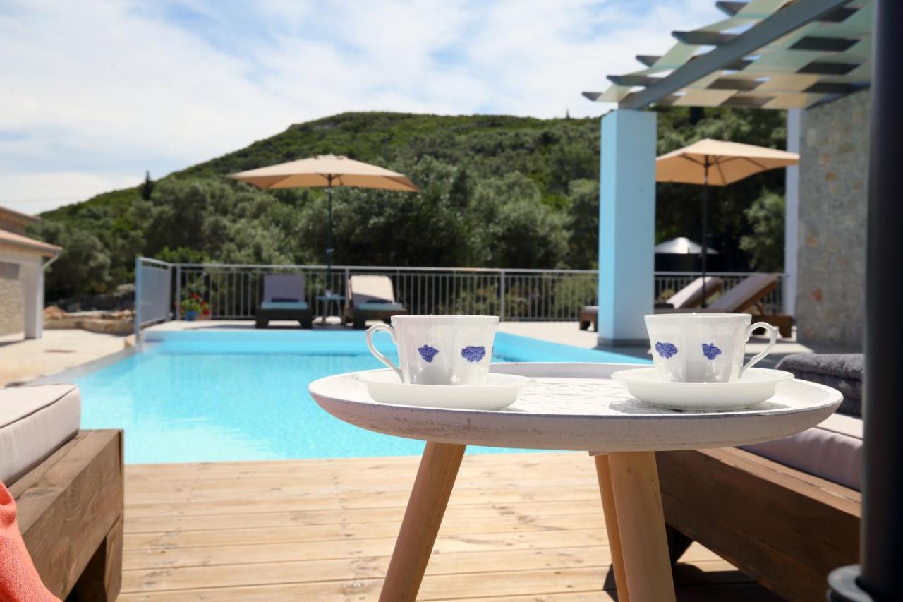 Tsakmakis Villas Luxury- Panoramic Sea View - Lefkada Tsoukaladhes Bagian luar foto