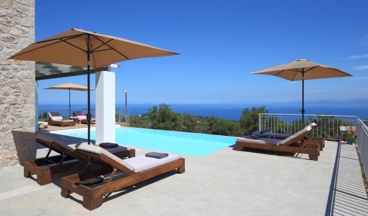 Tsakmakis Villas Luxury- Panoramic Sea View - Lefkada Tsoukaladhes Bagian luar foto