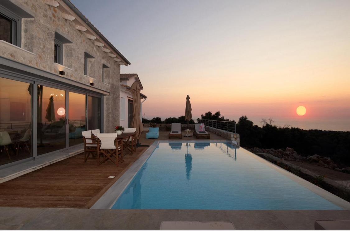 Tsakmakis Villas Luxury- Panoramic Sea View - Lefkada Tsoukaladhes Bagian luar foto